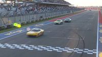 Back-to-back Bell: Christopher Bell resiste y gana en COTA
