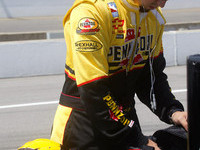IRL: Hornish plans for his future quietly IRL: Hornish plans for his future quietly