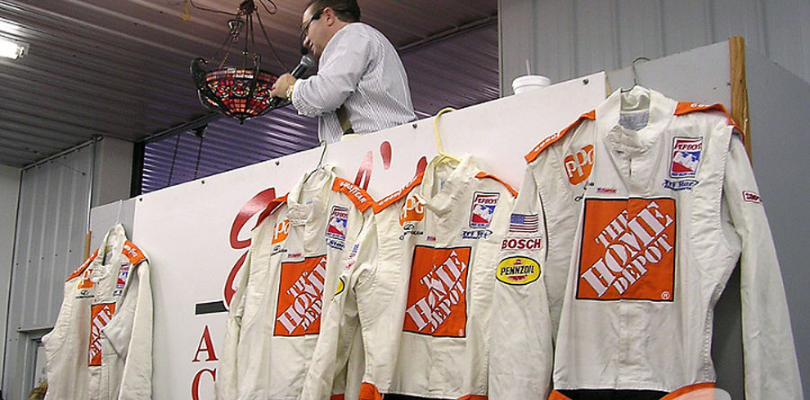 IRL: Inside the Larry Curry special auction IRL: Inside the Larry Curry special auction