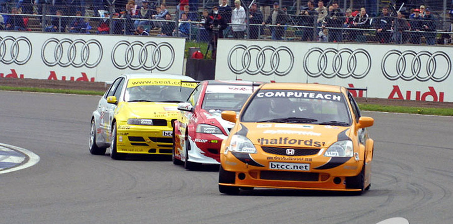 BTCC: Neal takes win in first race at Silverstone BTCC: Neal takes win in first race at Silverstone