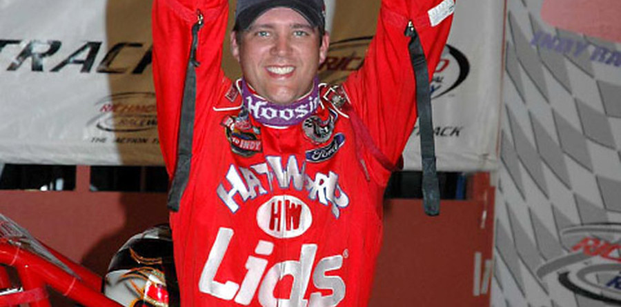 Bobby East takes first win at Richmond Bobby East takes first win at Richmond