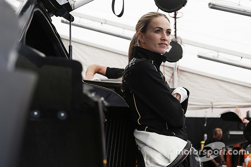 Ellen Lohr über Carmen Jorda: