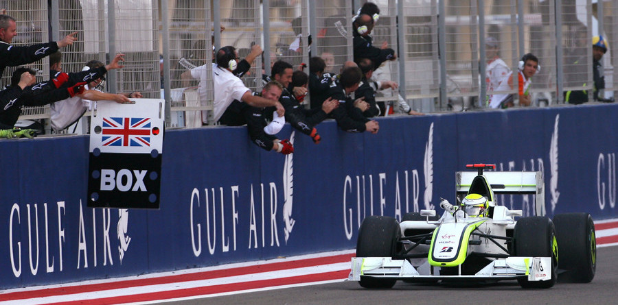 Button reasserts his brawn in Bahrain Button reasserts his brawn in Bahrain