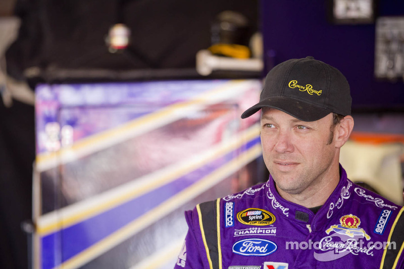 Matt Kenseth takes pole at Phoenix II