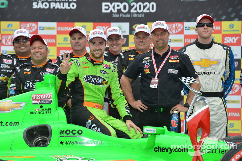 Hinchcliffe scores thrilling win on streets of Sao Paulo