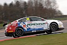 Plato leads MG 1-2 in Oulton Park qualifying Plato leads MG 1-2 in Oulton Park qualifying