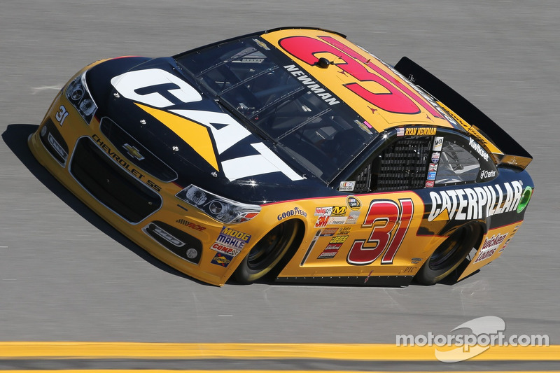 Ryan Newman finishes 8th in season-opening Sprint Unlimited