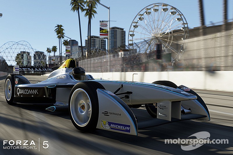 Formula E car stars in top-selling video game