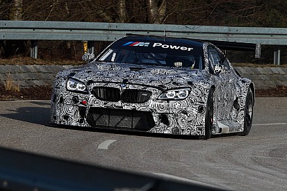 New BMW M6 GT3 completes rollout