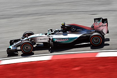 Rosberg garde lui aussi un œil sur Ferrari