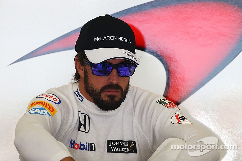 Lauda - Alonso est négatif, égocentrique, sombre et grincheux!