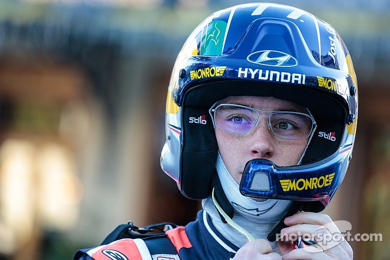 Neuville amer après l'annonce du report de la nouvelle Hyundai
