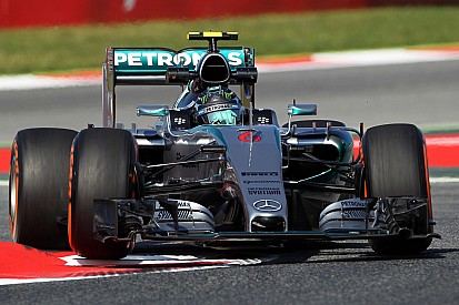 Des difficultés mais du rythme pour Mercedes