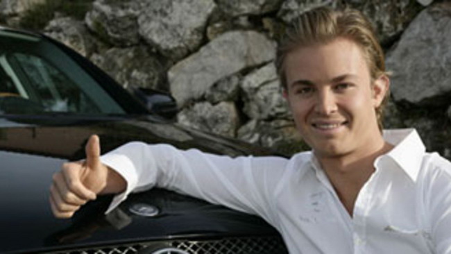 F1: Rosberg lancia la sfida a Schumi