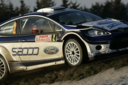 WRC: Ford prova la Fiesta con il motore della Focus