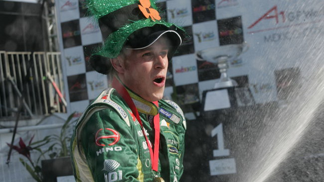 Adam Carroll firma con il team Andretti