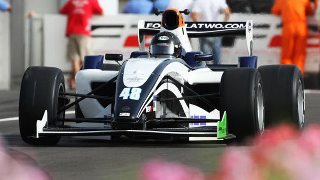 Marrakech: Stoneman dalla pole alla vittoria in gara 1