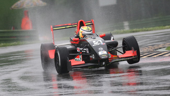 Imola: Vecchi è il primo poleman stagionale