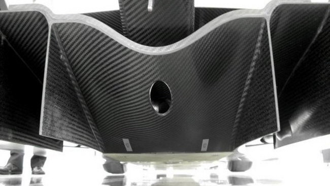Ferrari F10 B col maxi-diffusore tipo Toyota Tf110?