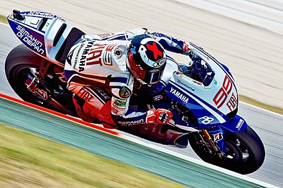 Lorenzo fa il suo dovere anche a Barcellona