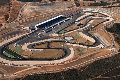 I test di Portimao danno il via alla stagione 2011