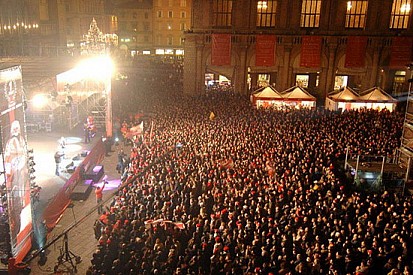 Festa Ducati a Bologna con Valentino e Hayden