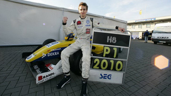 Tom Dillmann sarà al via della Gp3 con Carlin