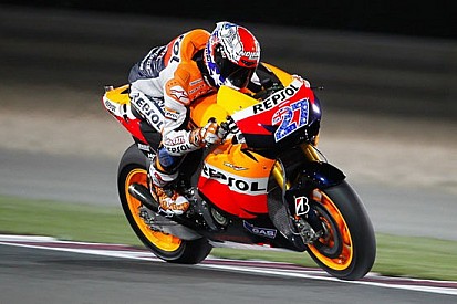 Losail, Libere 1: Stoner parte a razzo, Rossi in crescita