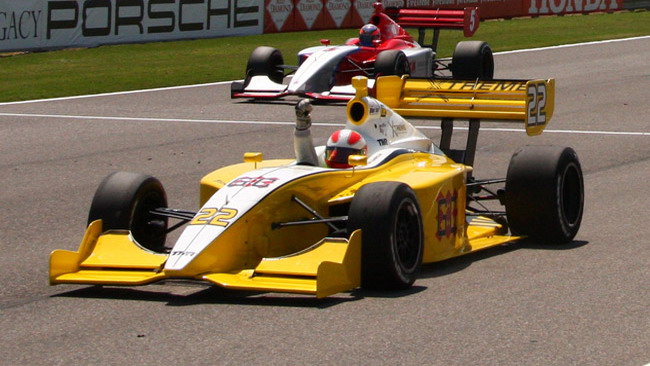 Victor Garcia dalla pole alla vittoria al Barber