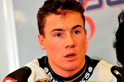 Toseland: rimossi i punti alla mano destra