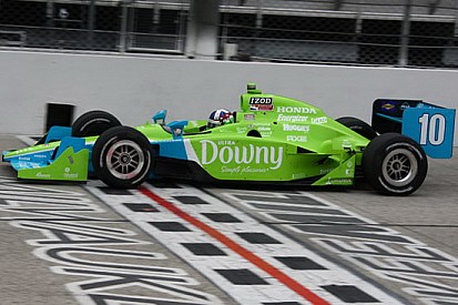 Franchitti vince a Milwaukee e aggancia Power