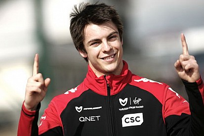 Prima pole per Adrian Quaife-Hobbs a Silverstone