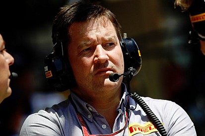 Barcellona, Day 1, 15:30: Pirelli non marchiate in pista