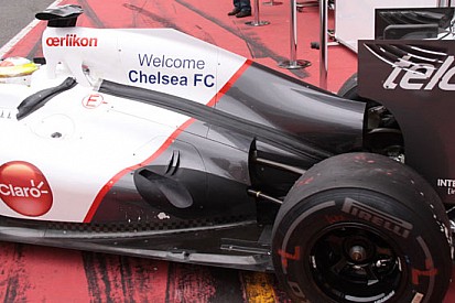 La Sauber ha montato un F-duct posticcio sulla C31!
