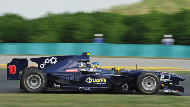 Quaife-Hobbs ancora in vetta nelle Libere 2