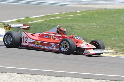 La Ferrari di Villeneuve in pista a Modena