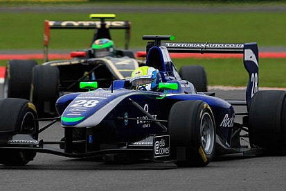 Buller da ultimo a primo in gara 2 a Silverstone!