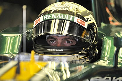 Van der Garde sulla Caterham nelle libere in India