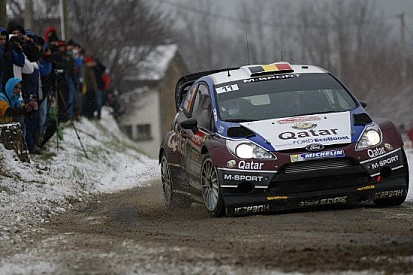 Neuville apre il 2013 svettando nello shakedown