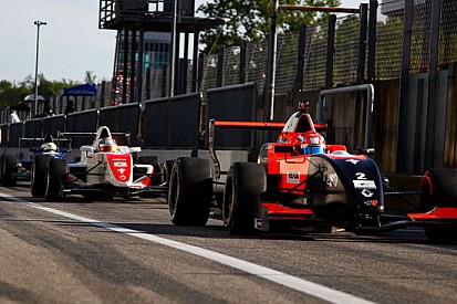 La Formula Renault ALPS arriva al giro di boa