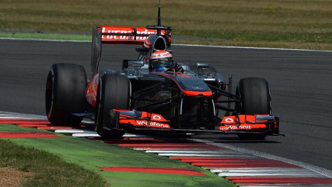 Silverstone, Day 1: Magnussen e la McLaren al top