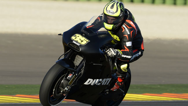 Prima scivolata da ducatista per Crutchlow