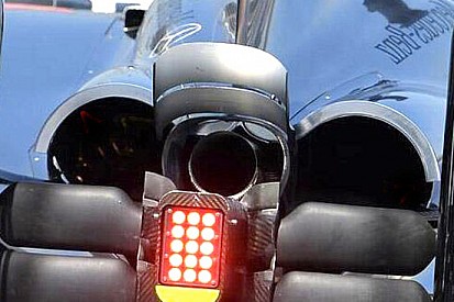 McLaren: due nolder intorno agli sforghi di aria calda
