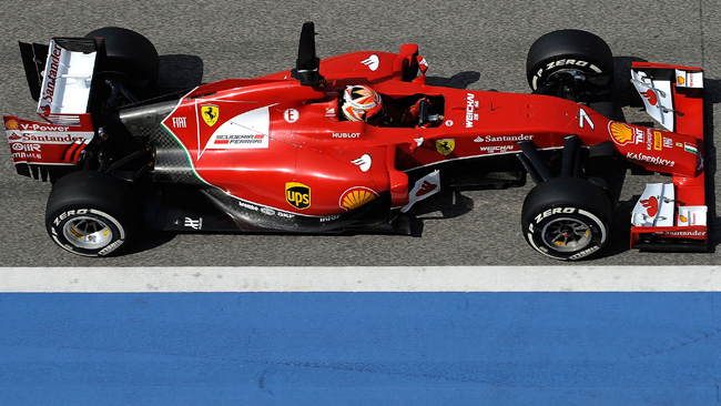 Le Ferrari F14 T già in volo per Melbourne
