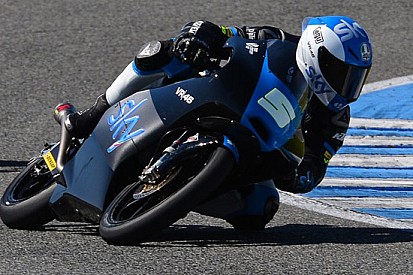 Jerez, Day 1: Romano Fenati guida l'armata KTM