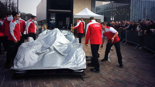 Lancio Audi R18 2014: a Le Mans fervono i preparativi