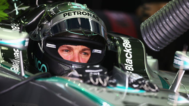 Sepang, Qualifica 1: sul bagnato solo Mercedes