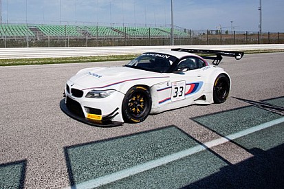 Zanardi prova uno speciale abbigliamento refrigerante