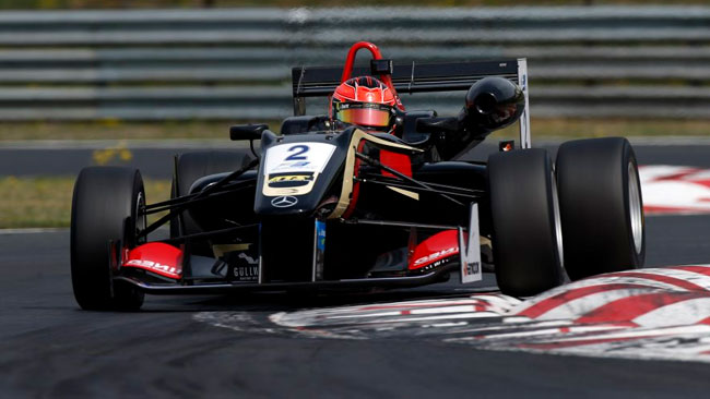 Ocon guida la tripletta Prema in gara 2 a Silverstone