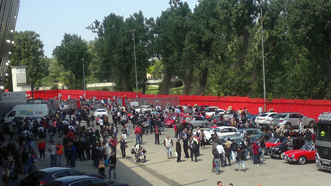 Imola: ha inizio la giornata commemorativa per Senna